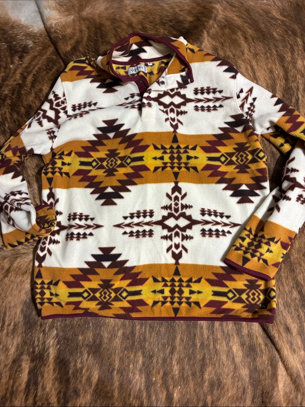 WX Depart West woman’s pullover